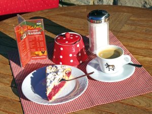 Kirschkuchen und Cafe