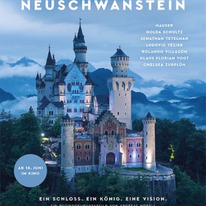 Einst ließ König Ludwig II. das Schloss Neuschwanstein am deutschen Alpenrand als Bühne für die Musik Richard Wagners erbauen. Zu seinen Lebzeiten kam es zwar nicht dazu, aber mittlerweile ist das Schloss nicht nur zu einem Touristenmagneten, sondern auch zu einem außergewöhnlichen Konzertort unter freiem Himmel geworden.