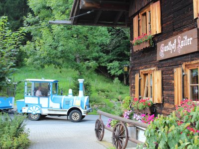 Blaue Bahn Laiter Haus