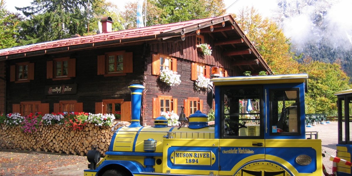 Oberstdorfer Marktbähnle auf dem Berggasthof Laiter