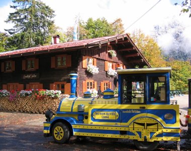 Oberstdorfer Marktbähnle auf dem Berggasthof Laiter