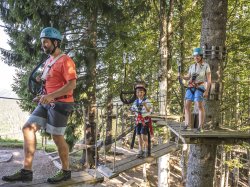 Familienspaß im Kletterwald