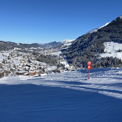 Abfahrt am Schlösslelift