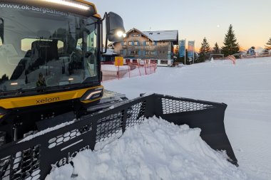 Xelom am Söllereck | Oberstdorf Kleinwalsertal Bergbahnen als Vorreiter mit vollelektrischen Pistenraupen