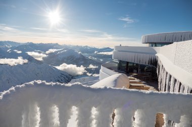 Traumhafter Wintertag am Nebelhorngipfel