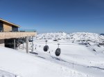 Einfahrt der Gondeln in die Bergstation