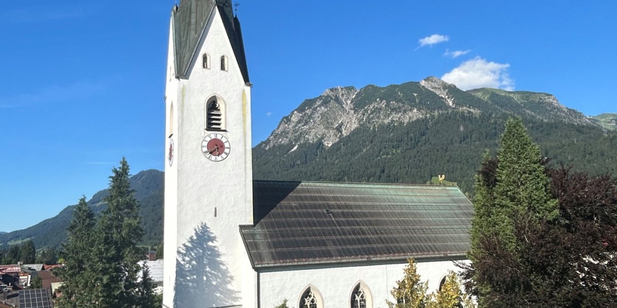 Oberstdorf Pfarrkirche Luftaufnahme-1