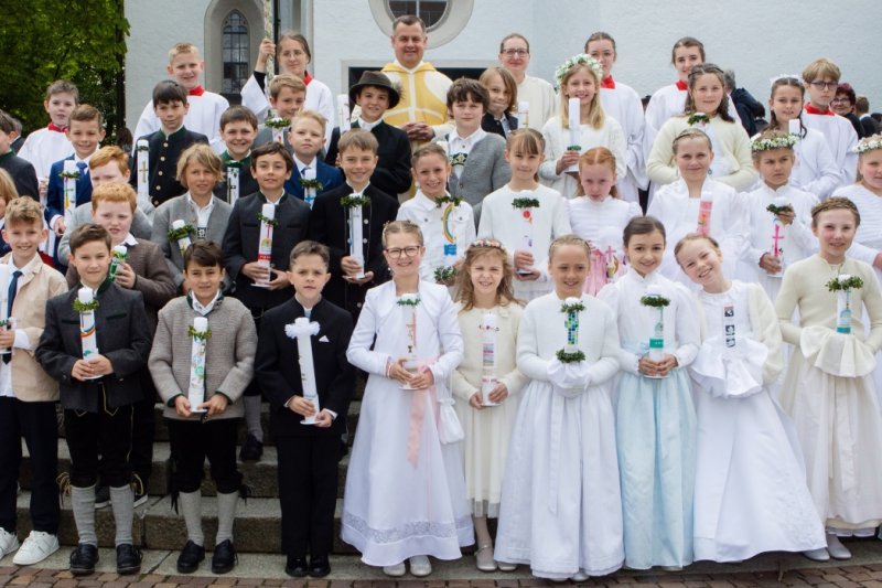 Oberstdorf Erstkommunion 2025 - 27.04.2025 Gruppenfoto