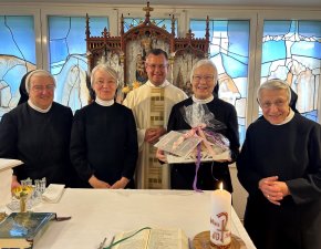 PG Oberstdorf - 60jähriges Ordensjubiläum Sr. Lucita Gruppenbild-1