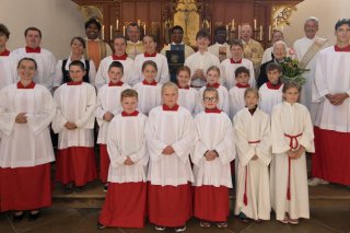 2025-09-21 Oberstdorf St Johannes Baptist - Verabschiedung Pater Raja Begruessung Pater Xaver Sr Lucita 60 jaehrige Profess