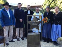 Die Initiatorinnen mit Pfarrern Steinmetz und Bürgermeister