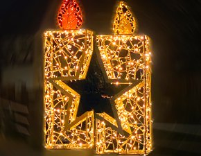 Zwei-Kerzen---ein-Stern by Christiane Raabe pfarrbriefservice