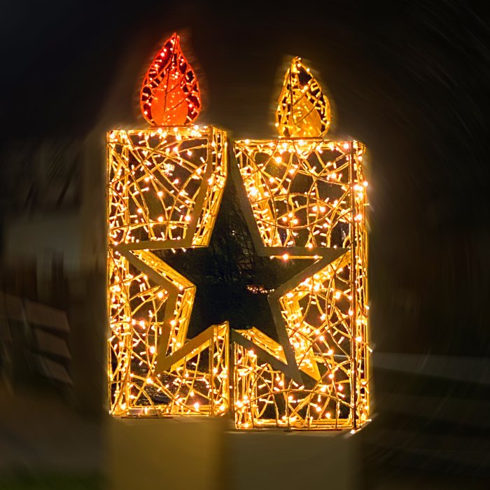 Zwei-Kerzen---ein-Stern by Christiane Raabe pfarrbriefservice