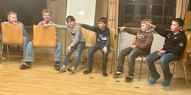 PG Oberstdorf - Ministrantenwochenende Pfronten November 2025 Spielaktion-2