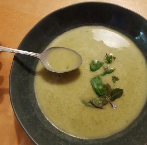 Gründonnerstagssuppe final by heidi endres pfarrbriefservice