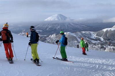 Japan Rusutsu - Vulkan mit Piste