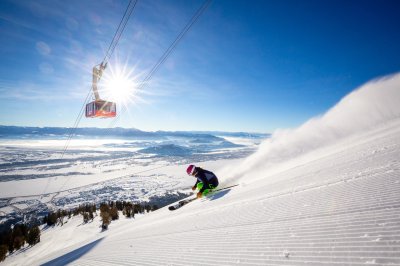 Skiing-7