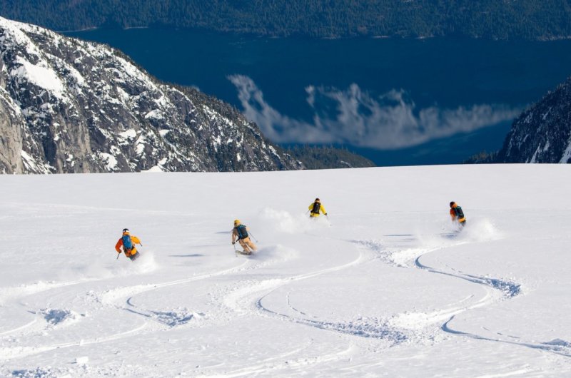 Bella Coola Heli-Skiing