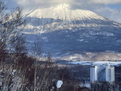 Hilton Niseko mit Mt. Yotei