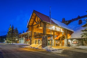 Post Hotel Lake Louise