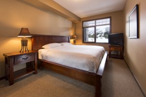 Suite-bedroom