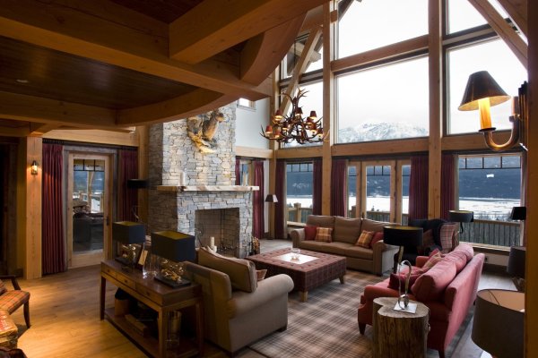 Bighorn Lodge Living Room