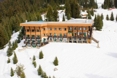 Cariboo Exterior, Tammy Hanratty
