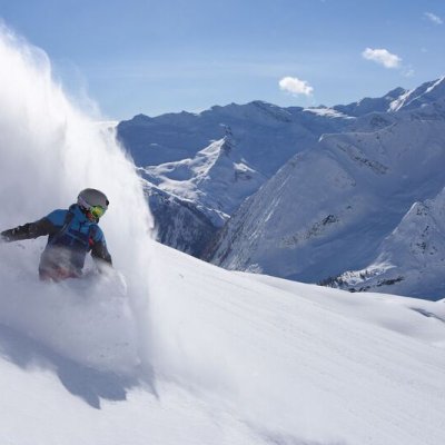 Snowboarder,-Up-Close,-Danny-Stoffel