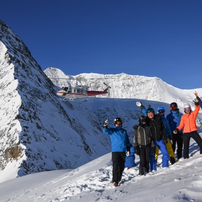 CMH Heli-Skiing