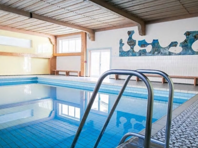 Schwimmbad