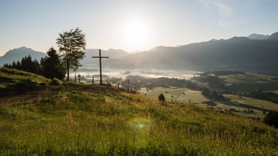 Wanderung zum Sonderdorfer Kreuz bei Bolsterlang im Allgäu
