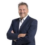 Christian 1600x941 Px