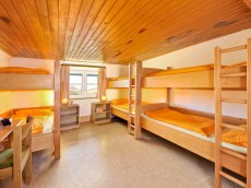 6 Bettzimmer