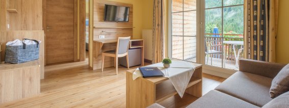 Doppelzimmer Superior Wohnraum mit Balkon