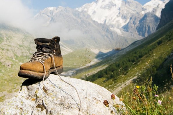 Sturdy-climber-boot b