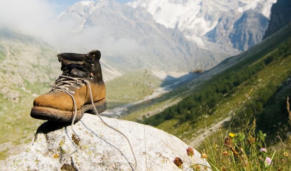 Sturdy-climber-boot b