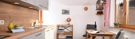 Beim Seffar Koch- und Essbereich