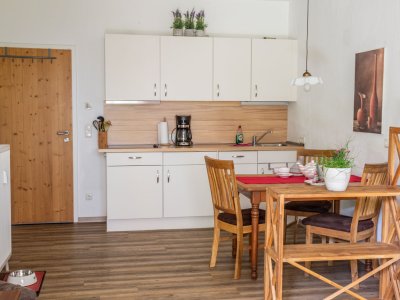 Küche-Essbereich-Wohnung-Bärenkopf