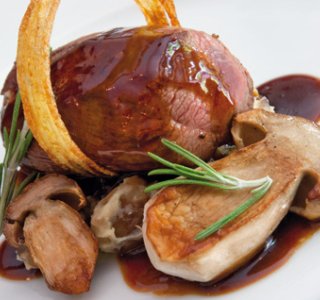 Essen serviert in unserem Hotel in Kärnten auf dem Alpe-Adria-Trail