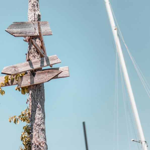 Wegweiser Am Berg verirrt man sich oft schnell.