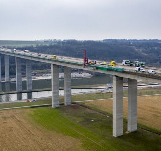 HQ EXPORT, [PRINT-MEDIEN] Z├£LZ SICHERHEITSNETZE, AUTOBAHNSANIERUNG, DROHNEN-LUFTBILDER360, 023