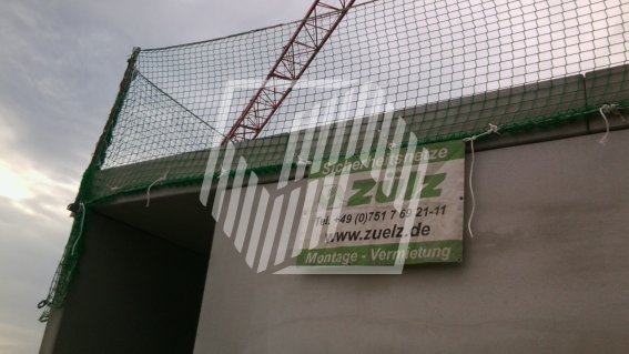 Zülz Sicherheitsnetze Montage Auffangnetze Personenauffangnetze Dachrandsicherung Randsicherung Seitenschutz Vogelschutz Sanier