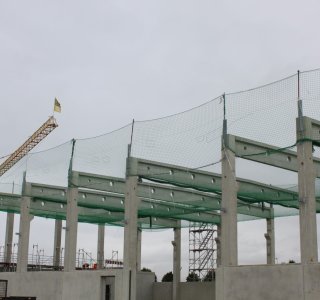 Zülz Sicherheitsnetze Montage Auffangnetze Personenauffangnetze Dachrandsicherung Randsicherung Seitenschutz Vogelschutz Sanieru
