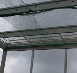 Zülz Sicherheitsnetze Montage Auffangnetze Personenauffangnetze Dachrandsicherung Randsicherung Seitenschutz Vogelschutz Sanieru