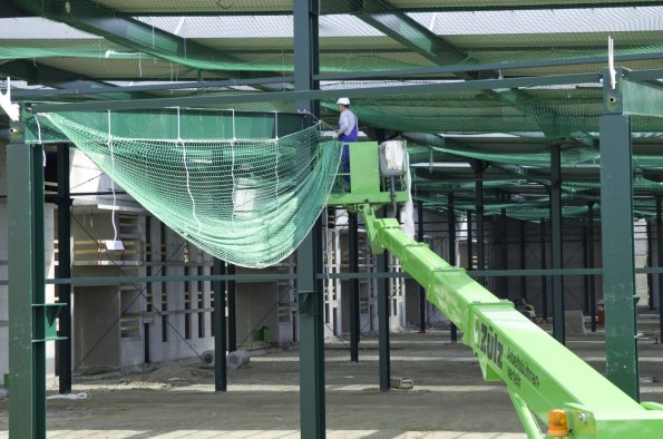 Zülz Sicherheitsnetze Montage Auffangnetze Personenauffangnetze Dachrandsicherung Randsicherung Seitenschutz Vogelschutz Sanieru