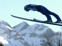 Sprünge über 200 Meter in der fantastischen Kulisse der Oberstdorfer Bergwelt