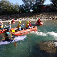 Eine Canadierraftingtour auf der Iller fördert den Zusammenhalt nachhaltig. Canadierrafting Iller