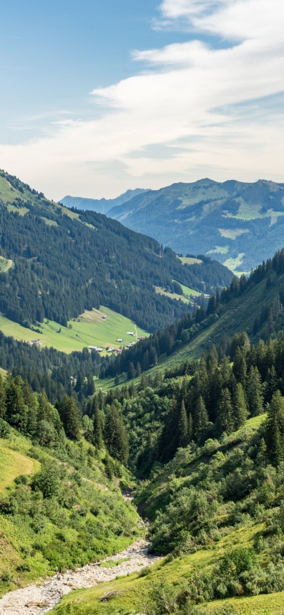 Wanderung durch das Derratal