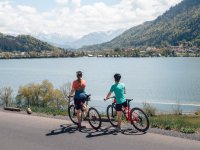 Warst Du schon mal am Alpsee? Hier gibt es einen Großen und einen Kleinen zur Auswahl. Beide sind sehr zu empfehlen. Inmitten traumhafter Berglandschaft lässt es sich schon gut gehen ;)