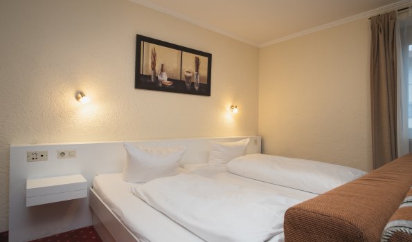 Doppelzimmer mit Schlafcouch